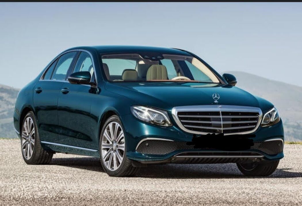 Mercedes Classe E per transfer privati in Costa Smeralda